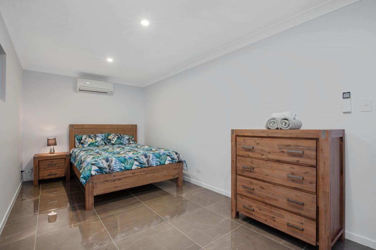 הוילה גולד קוסט 29 Stanhill Drive מראה חיצוני תמונה
