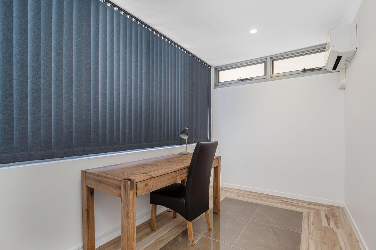 הוילה גולד קוסט 29 Stanhill Drive מראה חיצוני תמונה